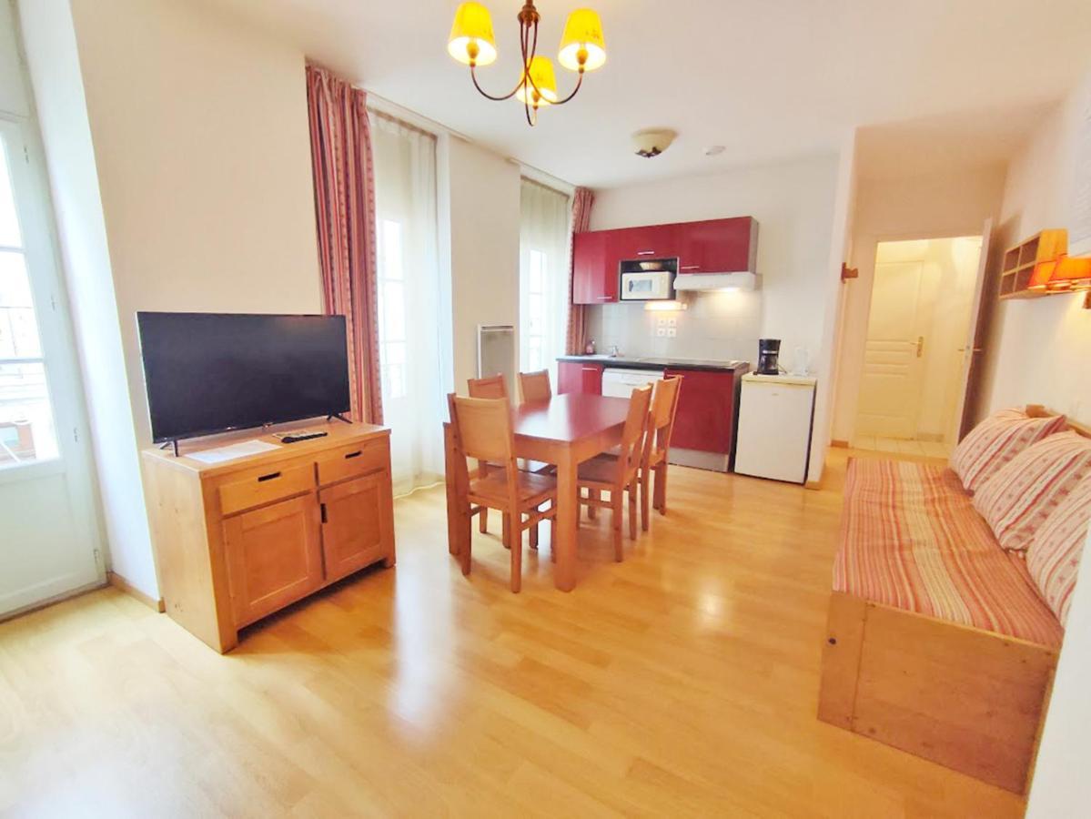 Ostal, T3, Centre Luchon, Wifi, Casier A Skis, Ascenseur, 6 Personnes Bagneres-de-Luchon Exterior photo
